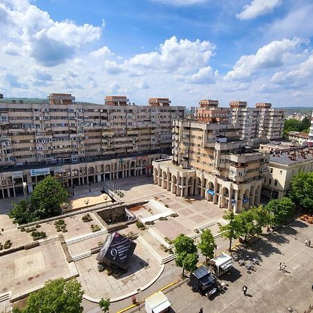 Panoramic Penthouse In The Heart Of Iasi Apartment Exterior photo